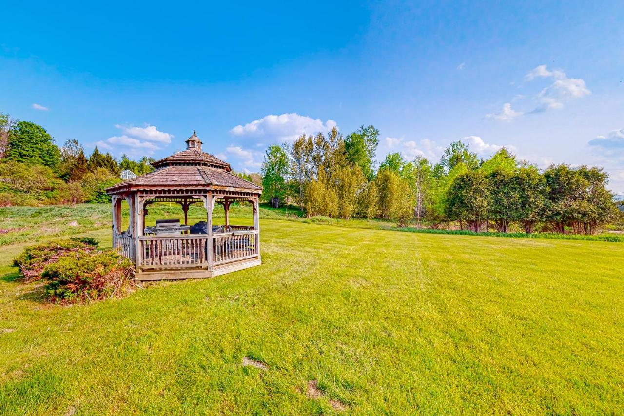The Retreat - Suite #2 Waterbury Esterno foto