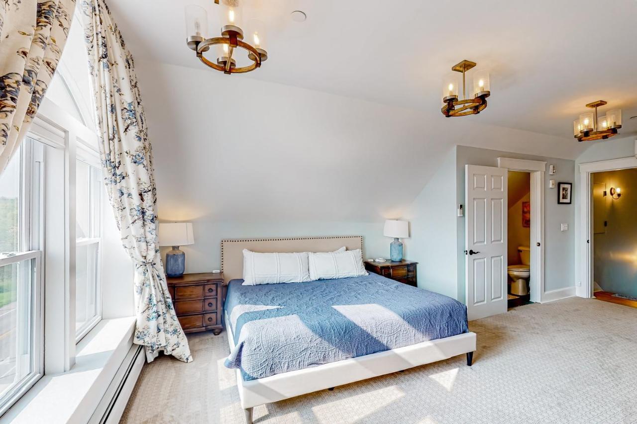 The Retreat - Suite #2 Waterbury Esterno foto